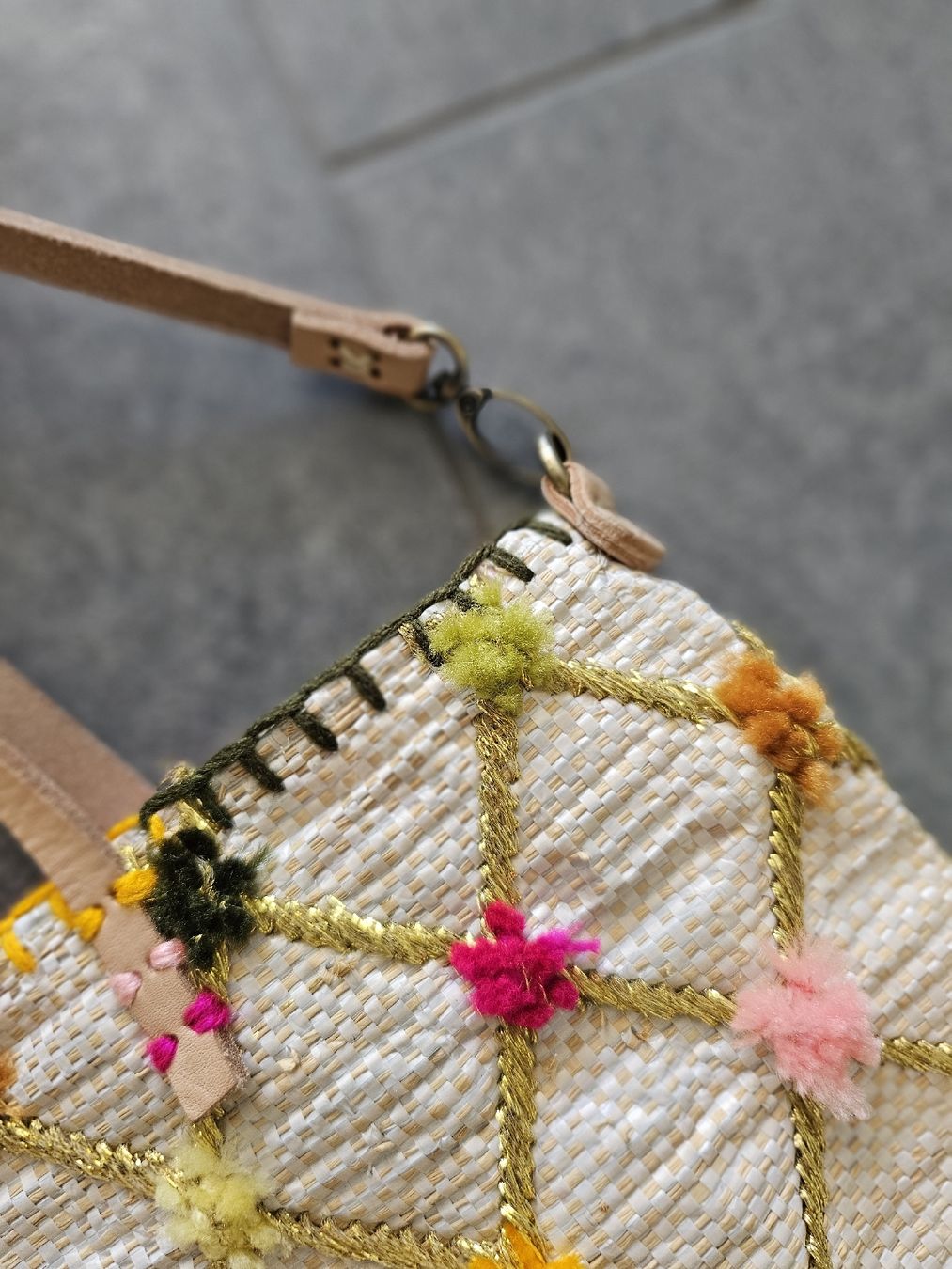 Borse: wunderschöne EN SHALLA Sommertasche – Usato da Altdorf UR venduto da Saba_1688 1