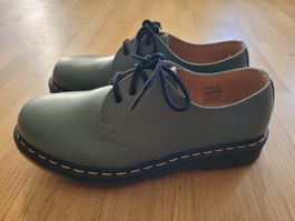 Dr. Martins 1461 Khaki Green