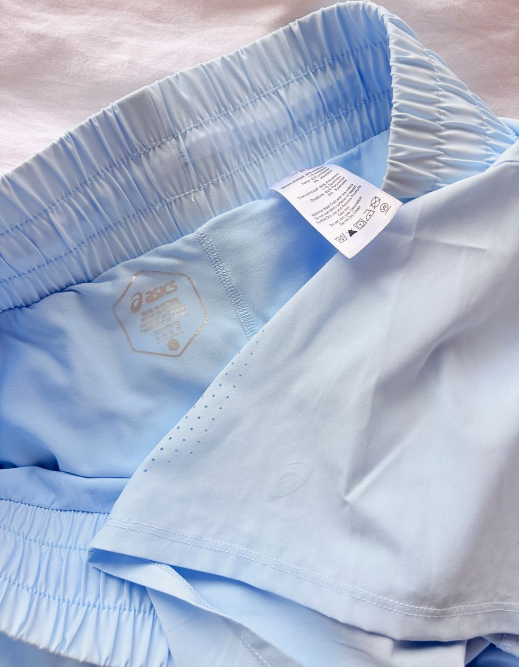 Asics Hosen: Sport Hosen neu – Neu und originalverpackt aus Tagelswangen von fireiceprincess