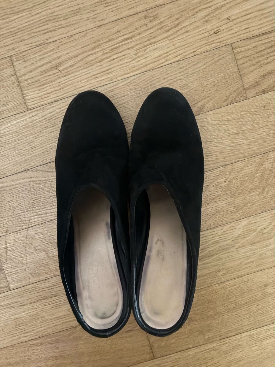 Scarpe da donna: Wildleder Pantoletten – Usato da Zürich venduto da Esperanto 2