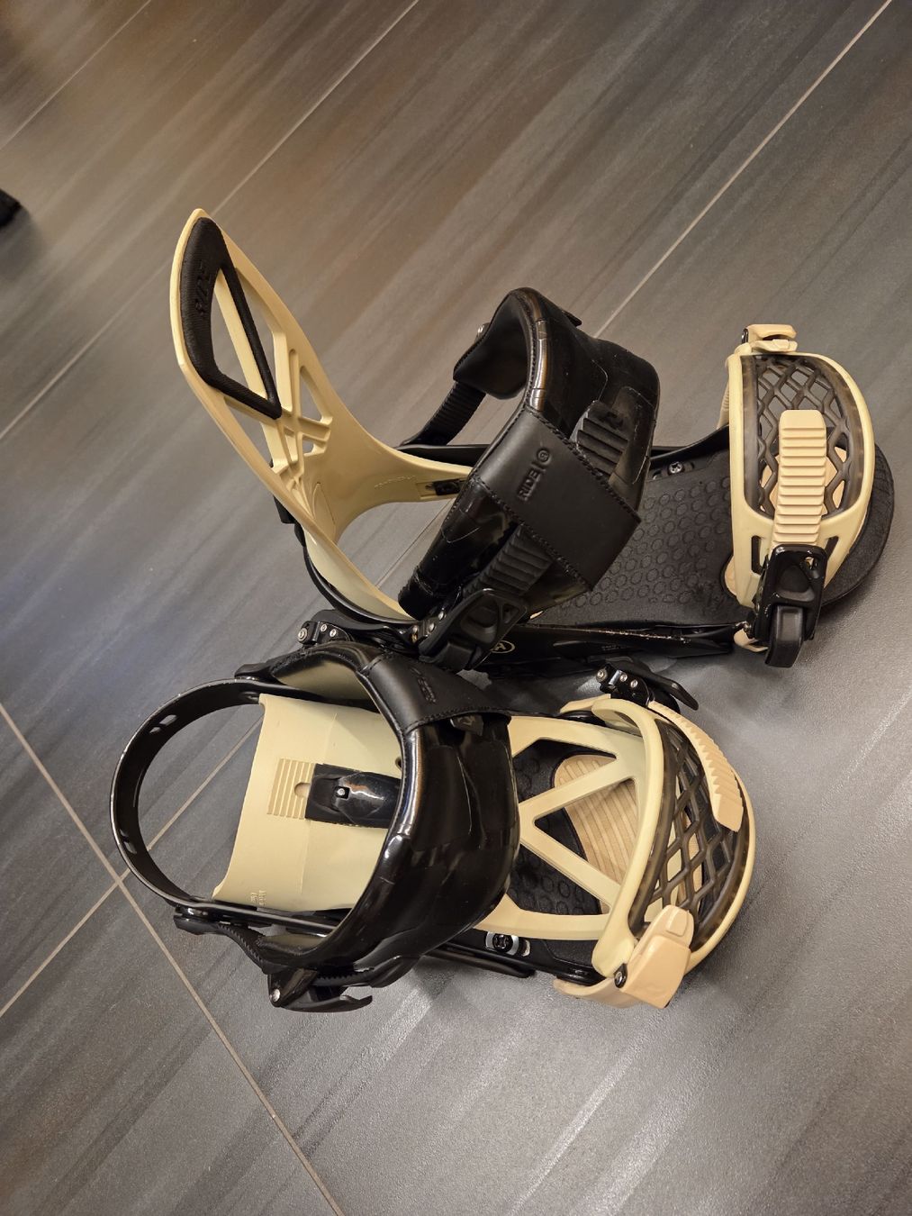 Ride Boards: Snowboardbindung Ride Grösse L – Gebraucht aus Wünnewil von NI_HI_ 2