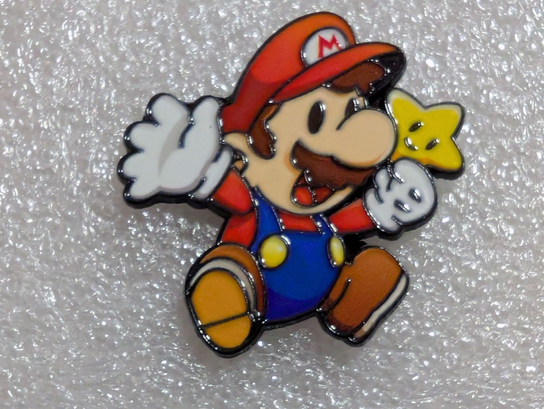 Plaketten & Abzeichen: Ansteckpin 100: Super Mario – Gebraucht aus Oppligen von Pin-Fall-Shop