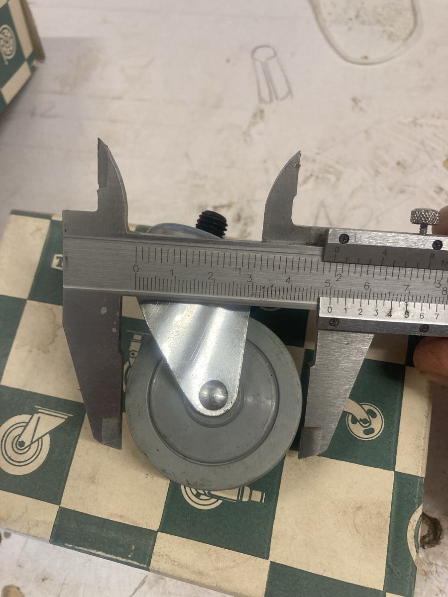 Eisenwaren: MÖBEL RÄDER MID CENTURY – Neu (gemäss Beschreibung) aus Bottmingen von Surubi 6