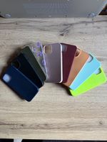 Lot de 9 coques pour IPhone 13