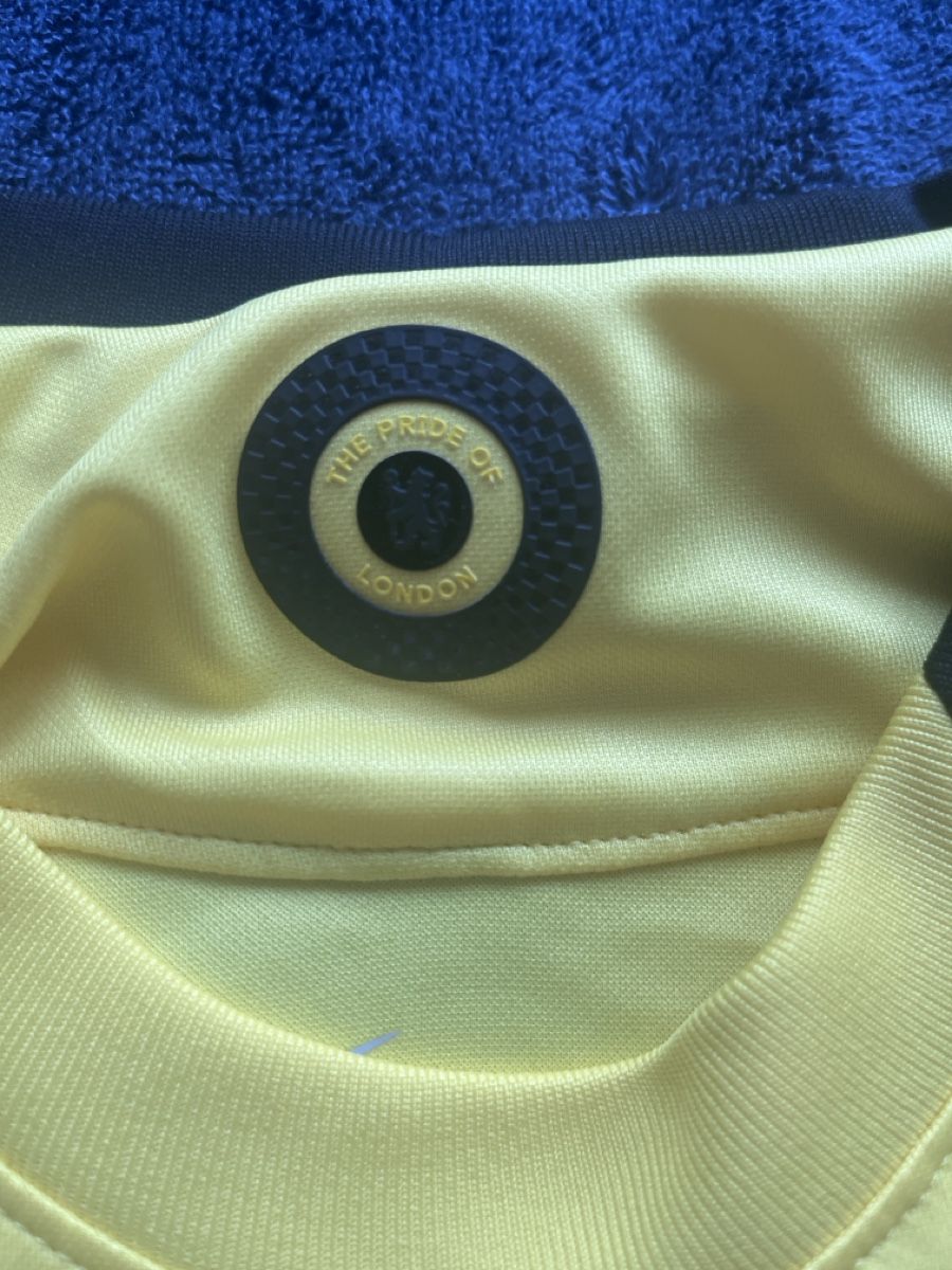 Nike Leibchen & Hosen: Maillot de chelsea – Neu und originalverpackt aus Chambésy von wal_zv2t 1