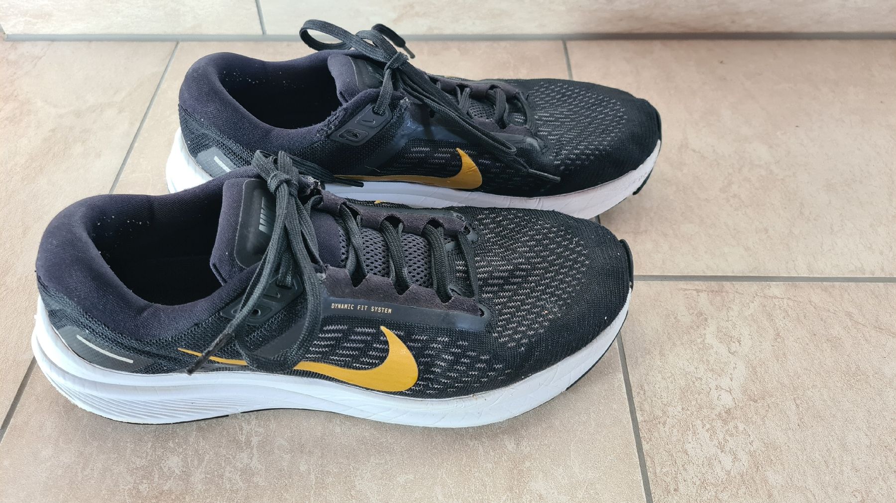 Nike Scarpe da uomo: Nike Air Zoom Gr. 40 – Usato da Ennetbaden venduto da lili2003 1