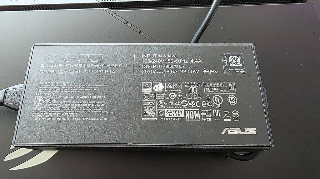 Notebook: ASUS Gaming Notebook RTX 4080 Ryzen 9 32GB RAM – Usato da Pfäffikon ZH venduto da Rhinsider 2