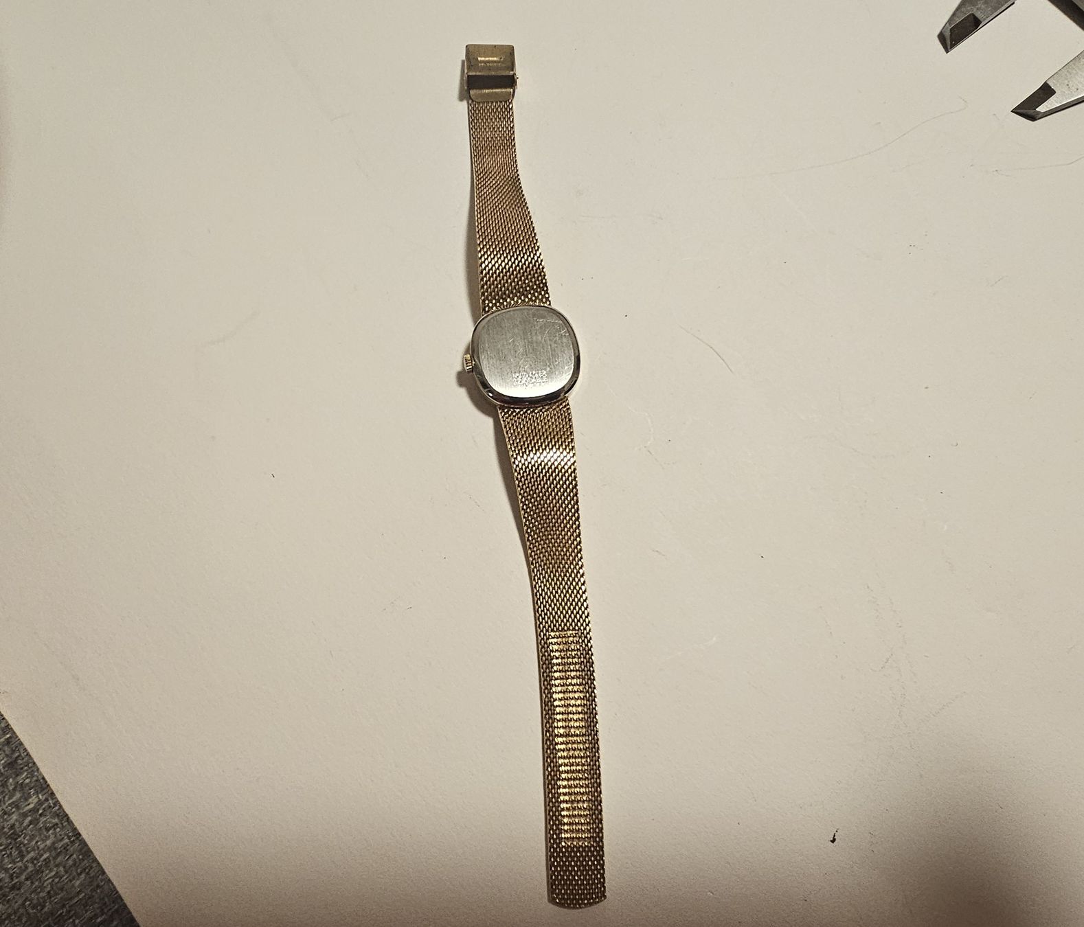 Création Orologi: Création, vintage et élégante  – Usato da Genève venduto da Fresko01 5