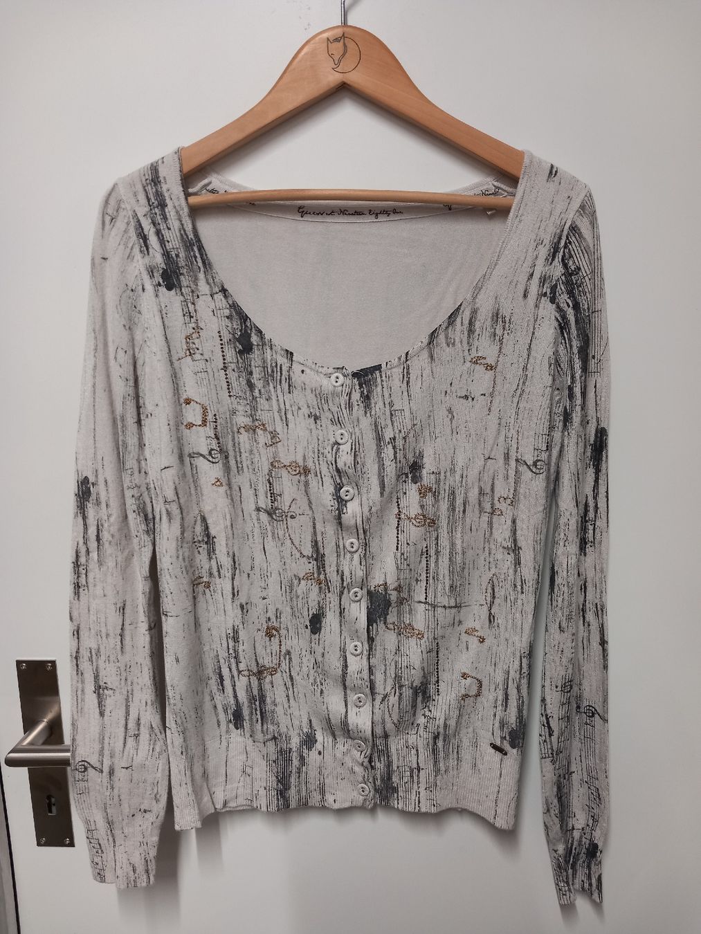 Guess Giacche: Strickjacke / Cardigan GUESS Gr.S – Usato da Gwatt (Thun) venduto da umwelt-brocki