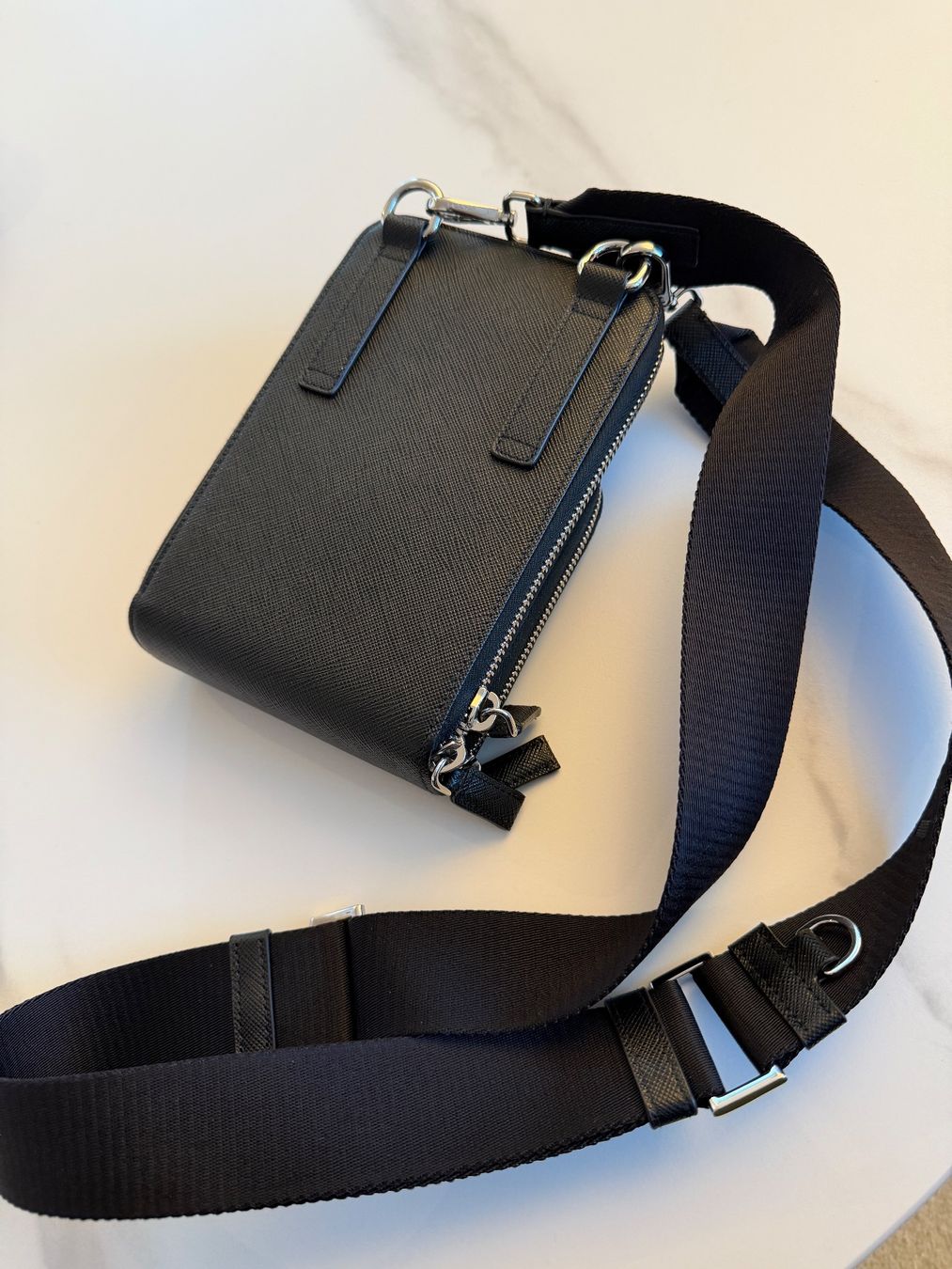 Prada Borse: Prada Tasche Umhängetasche Neu – Nuovo (secondo la descrizione) da Thalwil venduto da Zenithwalker 6