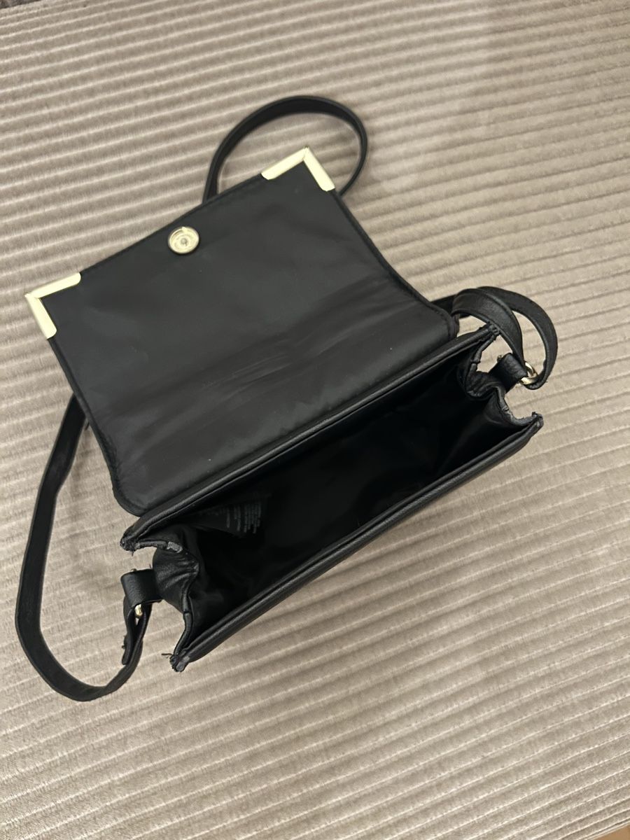 H&M Borse da donna: Tasche schwarz – Usato da Luzern venduto da Manuel121 3