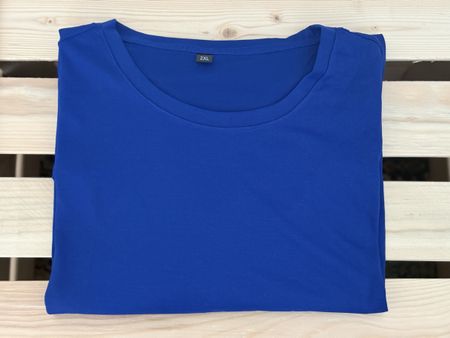 T-Shirt blau Grösse 2XL