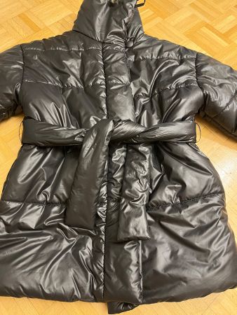Sale❤️Black new warm jacket size S/M