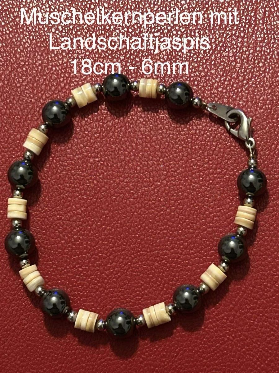 Bracelets: Armband – Neuf (Voir description) à Triengen par zomavesu