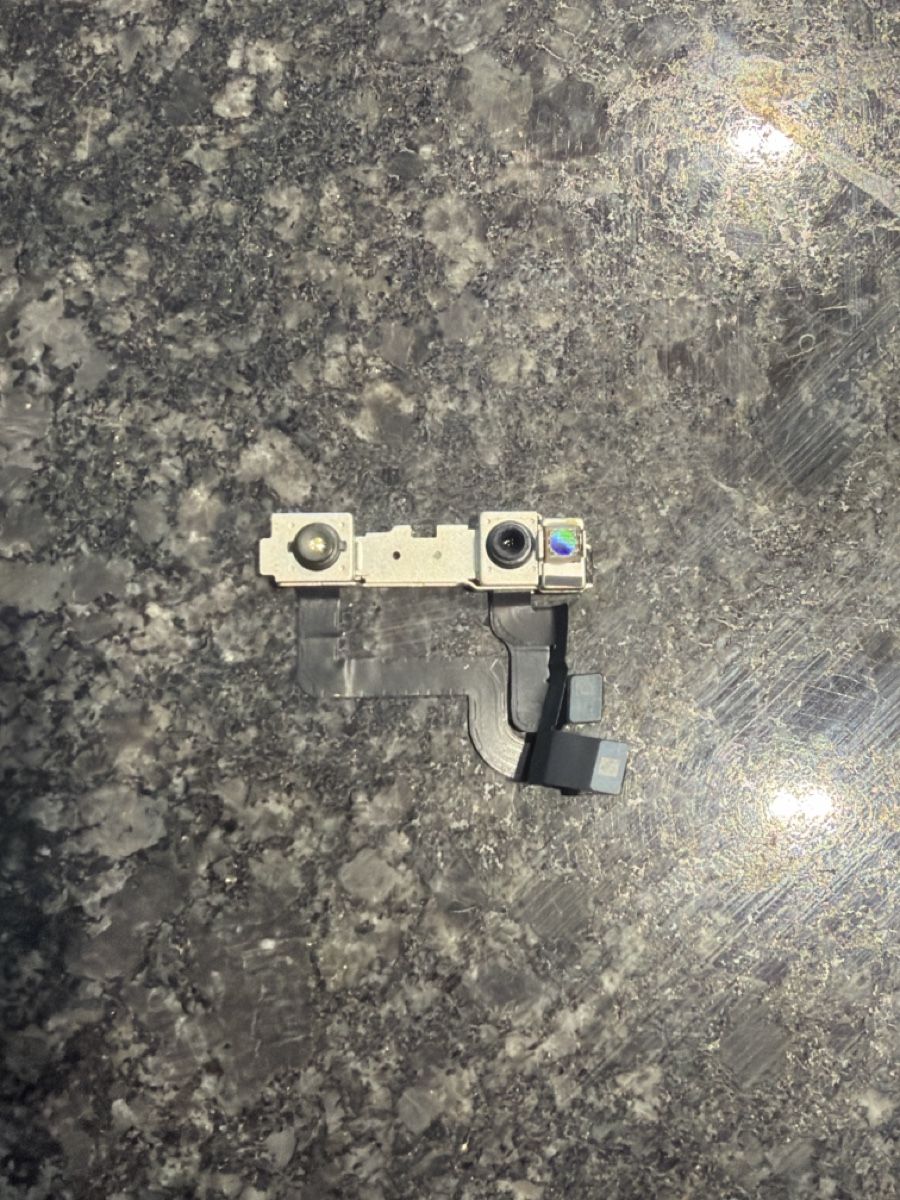 Apple Telefoni cellulari / Smartphones: Caméra avant originale iPhone XR – Usato da Yverdon-les-Bains venduto da ame_7f2x