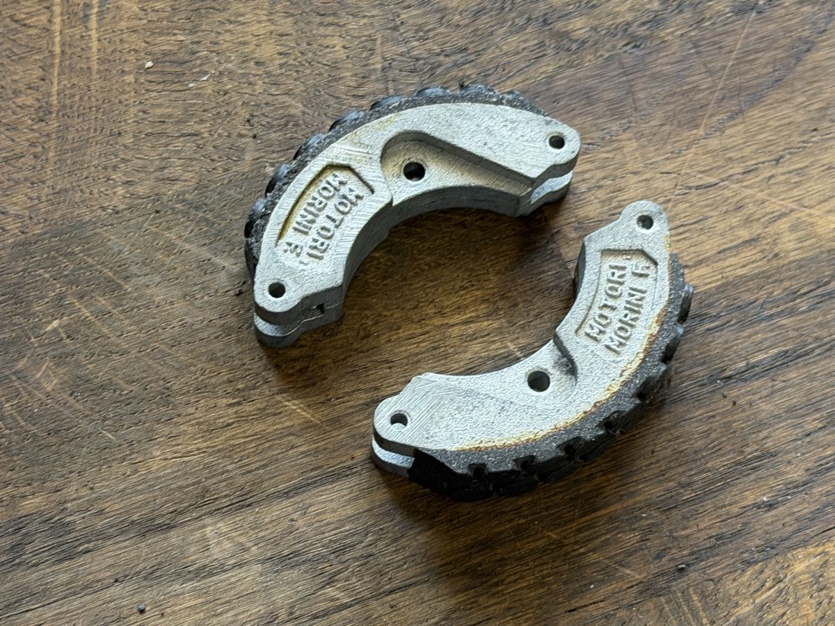 Pièces pour mobylette: Kupplungsbacken MOTORI MORINI – D'occasion à Bolken par si.x.las