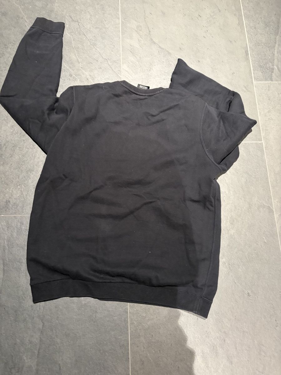 Nike Maglioni & Felpe: Nike Herren Pullover Gr. L – Usato da Frauenkappelen venduto da SSCN01 5