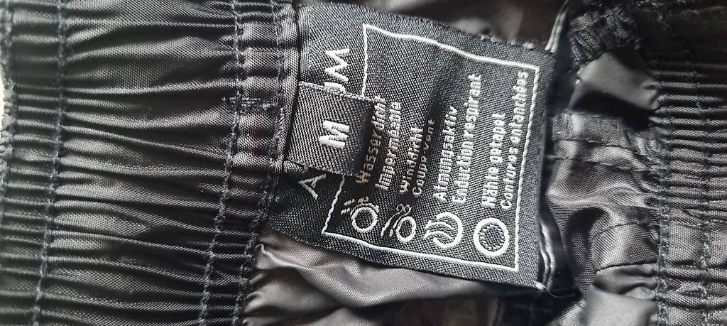 Hosen: Regenhose Damen – Gebraucht aus Weinfelden von mam_sh58 1