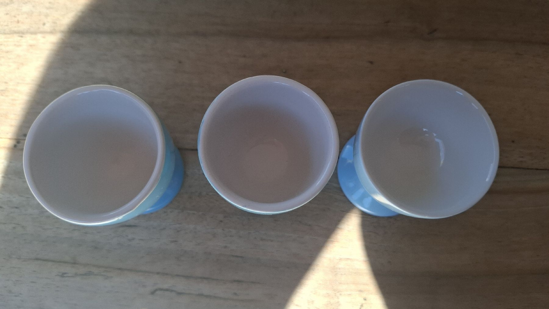 Sonstiges Geschirr: 3 Eierbecher blau – Gebraucht aus Zürich von witike 1