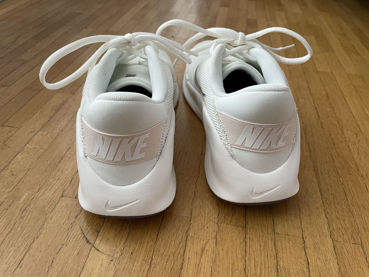 Nike Scarpe da donna: Nike Flex Grösse 40 – Nuovo (secondo la descrizione) da Bremgarten AG venduto da big-ch-1 2