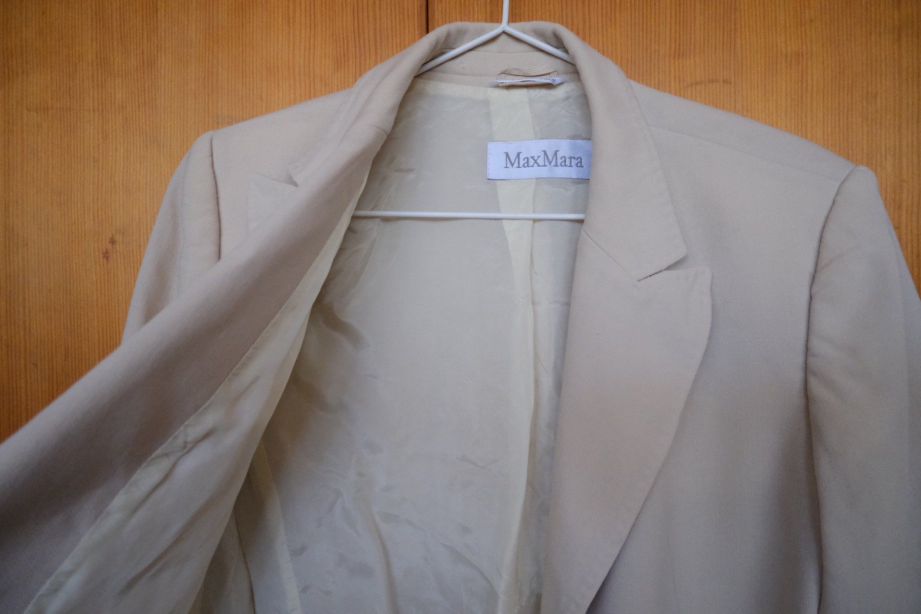 Max Mara Giacche: Max Mara Blazer L Wolle 100% Baige – Usato da Dottikon venduto da layu4678 1