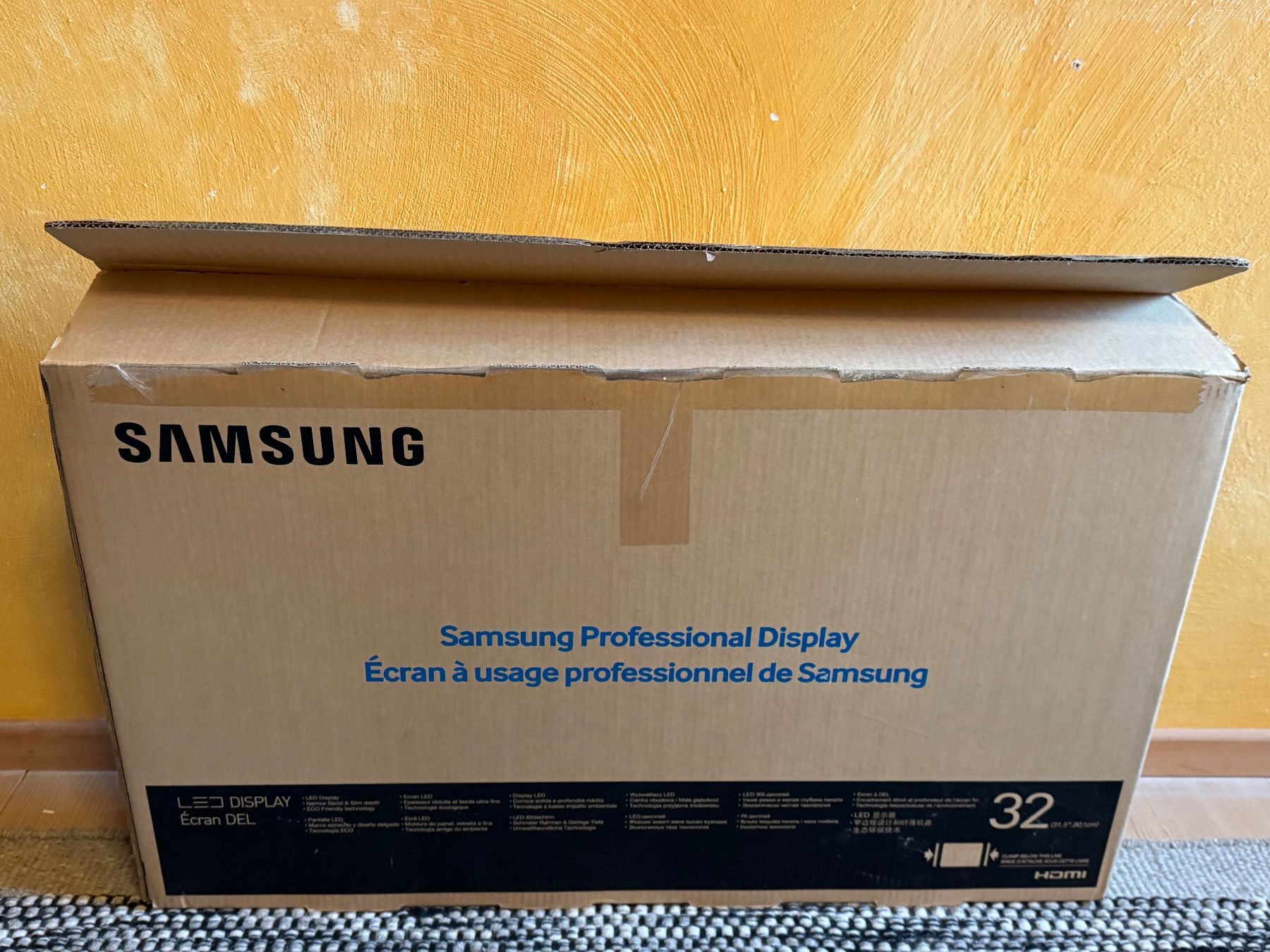Samsung Monitor: Samsung LED Bildschirm – Nuovo e nell'imballaggio originale da Wahlendorf venduto da Mox58 2
