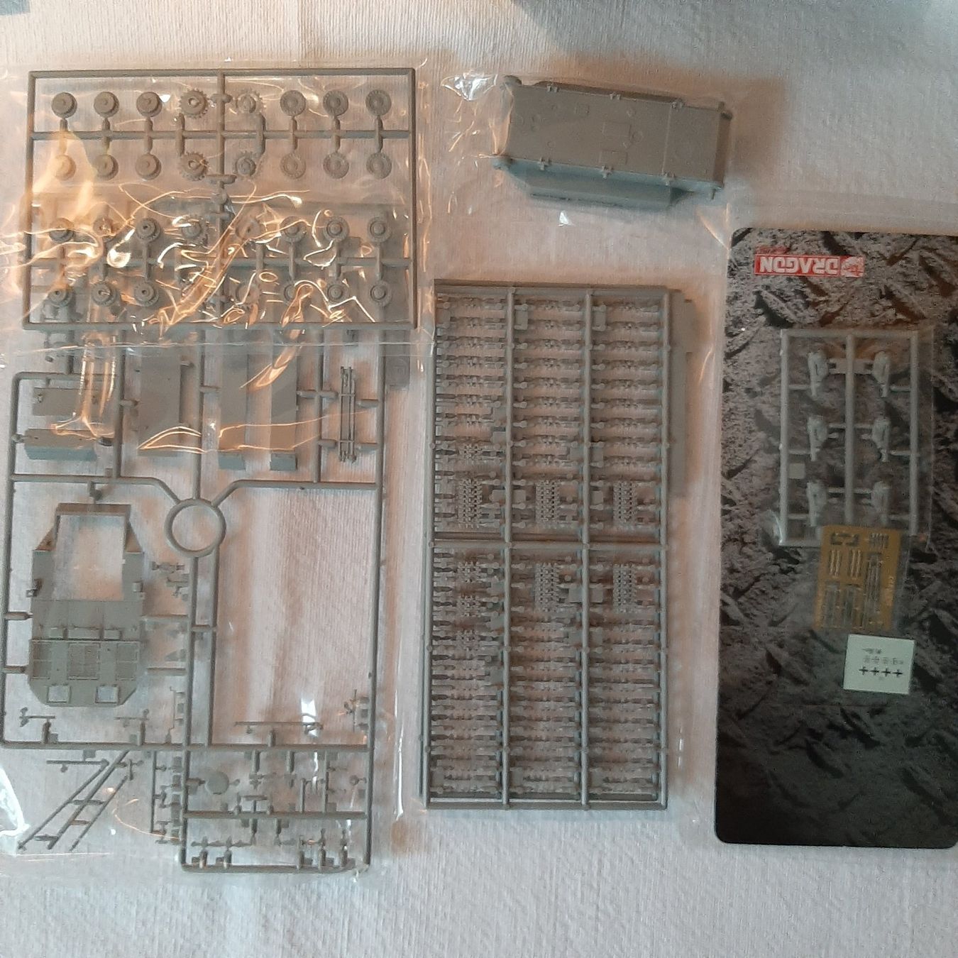 Kit di modellismo & Modellini statici: 850 ... Bergepanzer Tiger (P) ... Dragon 7227 – Nuovo (secondo la descrizione) da Bonstetten venduto da Benibanny59 3