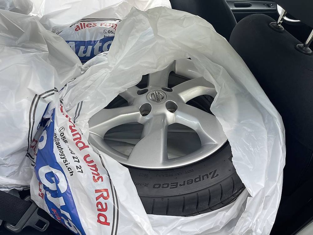 Automobili: Nissan Micra 1.2 Benzin Automat  – Usato da Windisch venduto da BR777 2