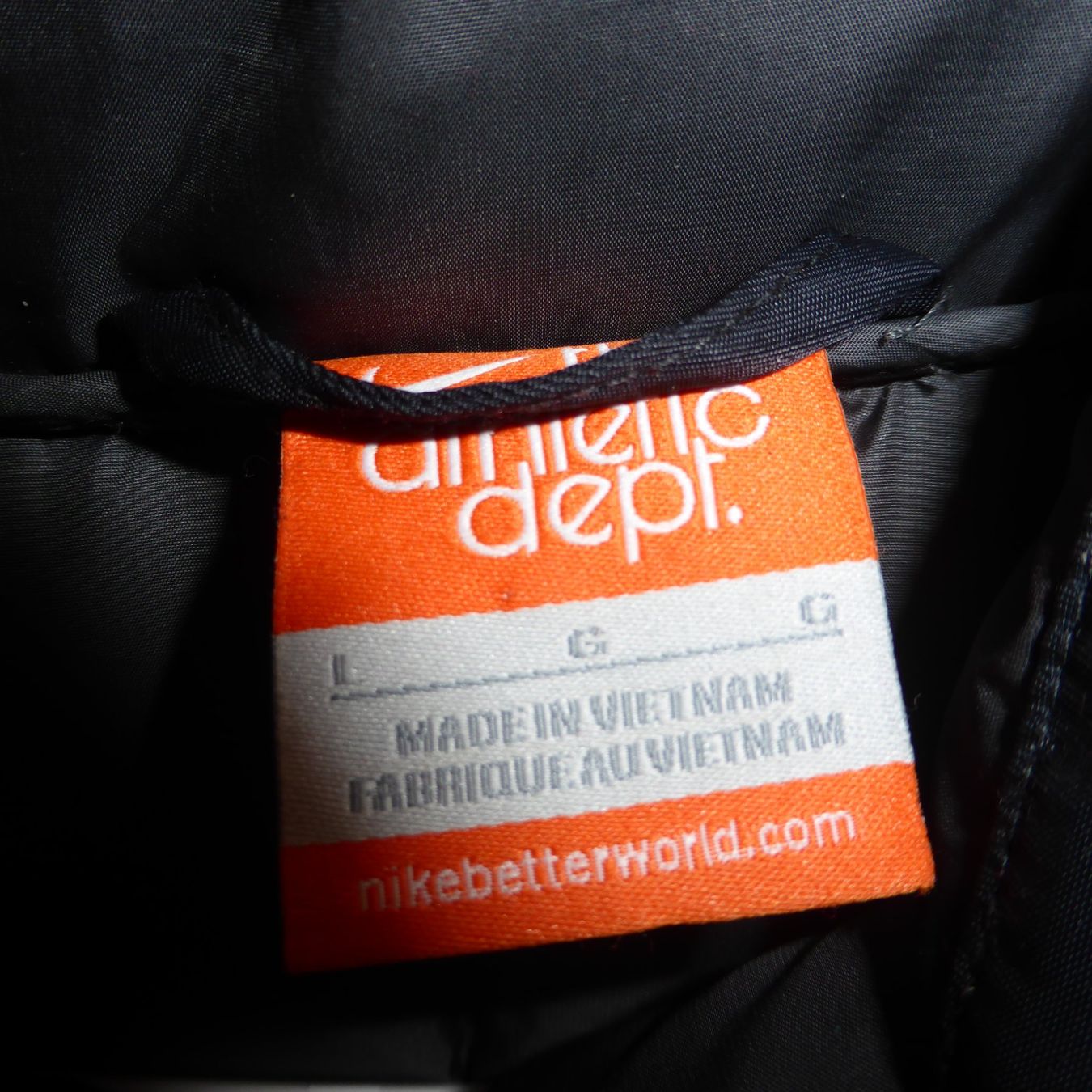 Nike Giacche: Daunenjacke NIKE, Gr. L – Usato da St.Gallen venduto da regenbogen5 1