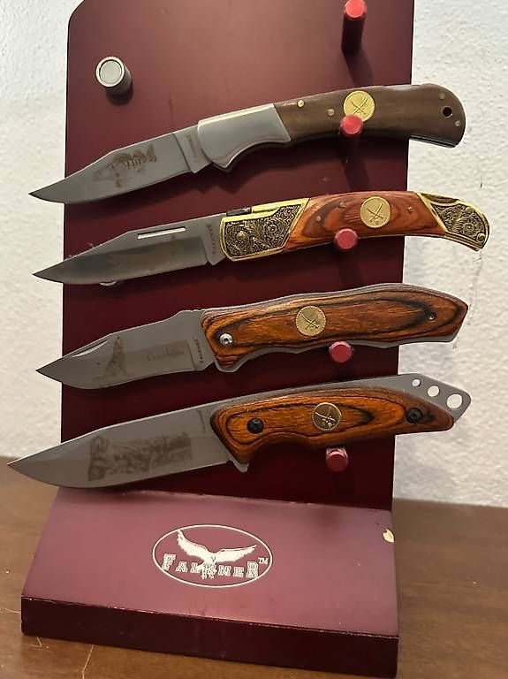 Coltelli: Coltelli Falkner da collezione – Usato da Magadino venduto da gia_pf2f