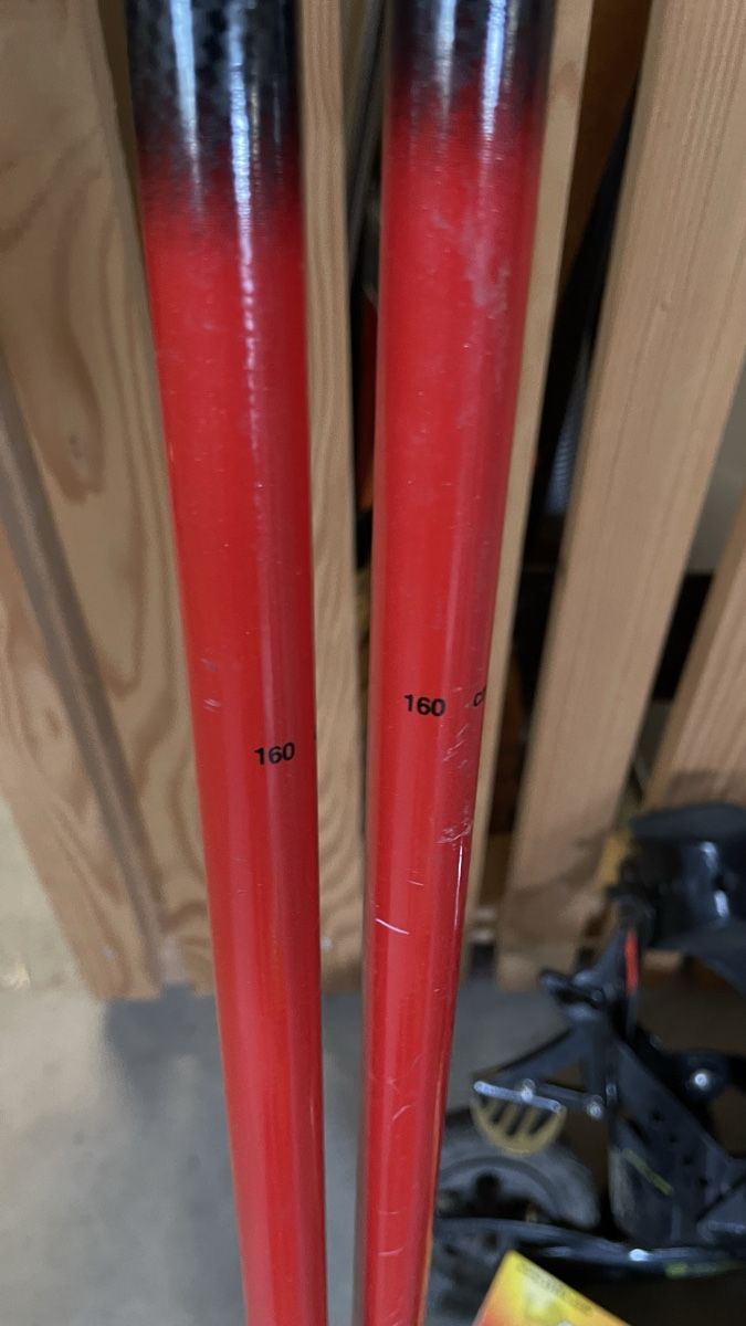 Sci: Skike V07 Plus + bâtons Leki + 2 roues neuves – Usato da Vuarrens venduto da Pipaps 7