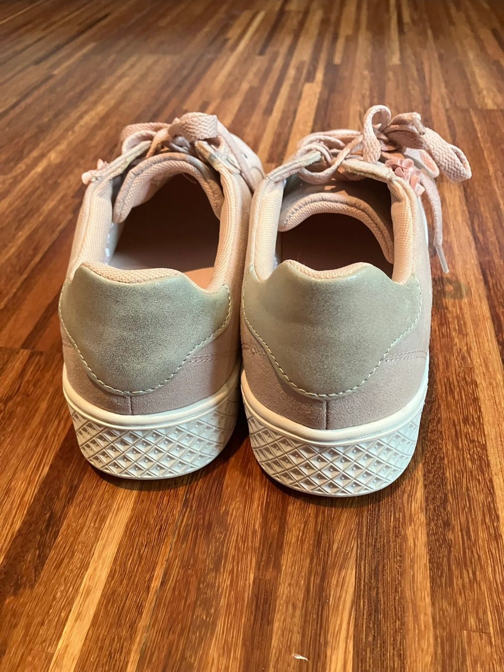 Scarpe da donna: GLO Sneakers - 40 – Usato da Winkel venduto da Studi66 3