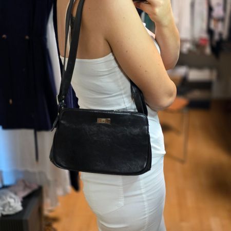 Elegante schwarze New Bags Umhängetasche – geräumig