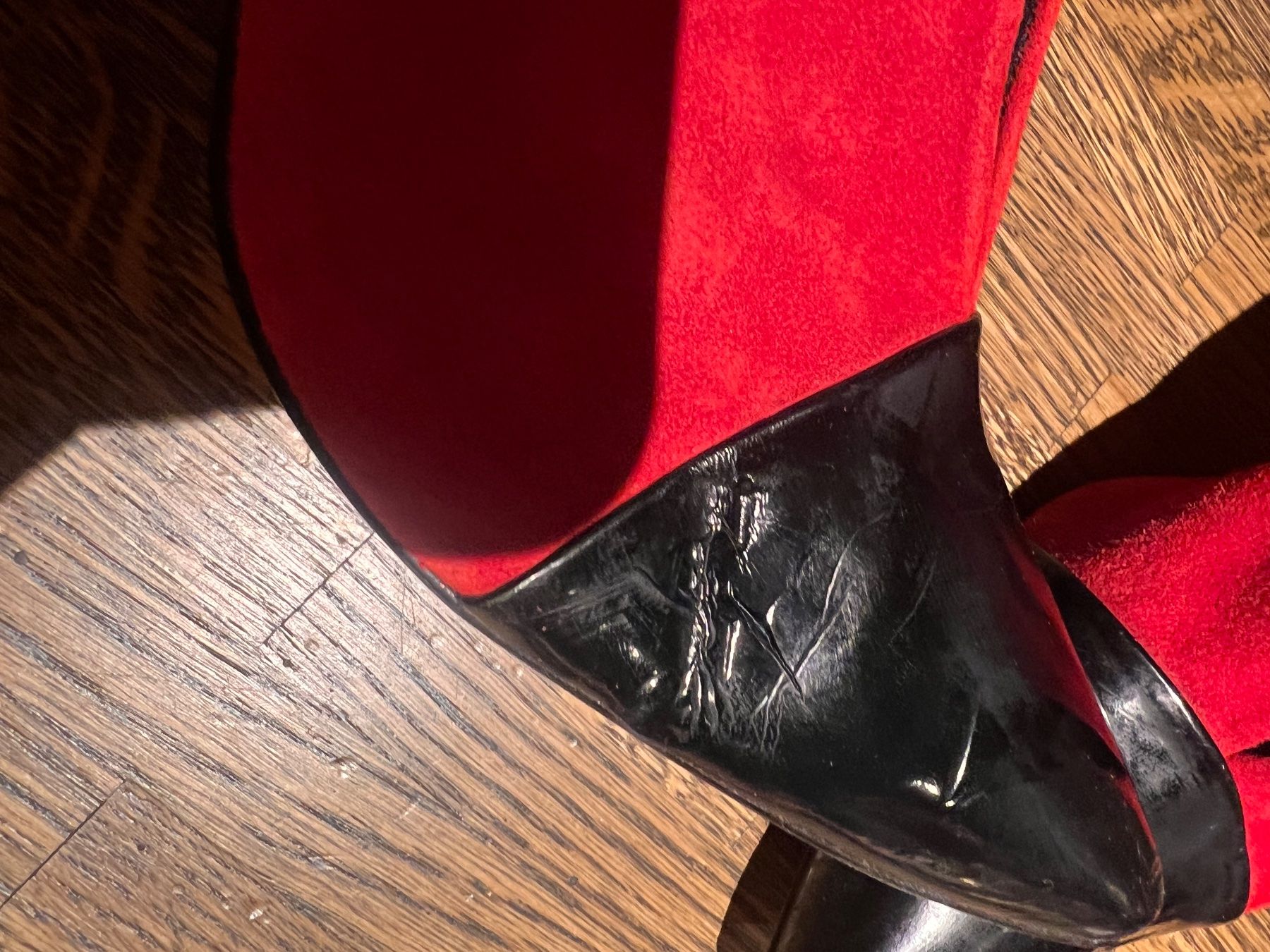Alba Moda Chaussures femmes: Damenschuhe rot schwarz Grösse 38 gebraucht – D'occasion à Bern par cip_v9xh 2