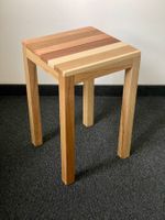 Massiver Holz-Hocker, Handarbeit, hergestellt im LernEtwas