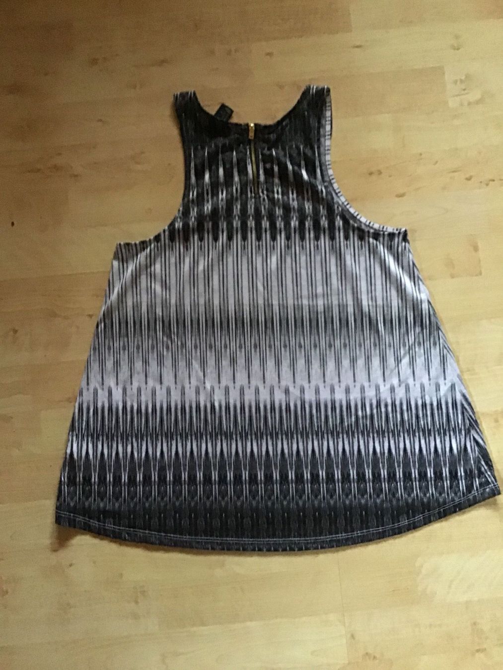 H&M Top: Top "H&M" Gr. S... – Usato da Uetendorf venduto da Koh0 1