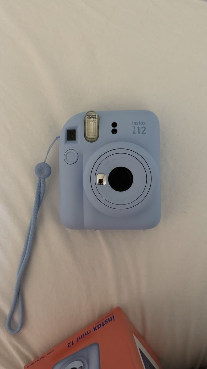 Fujifilm Fotocamera: Instax mini 12 – Nuovo e nell'imballaggio originale da Appenzell venduto da nen_tm2n 2