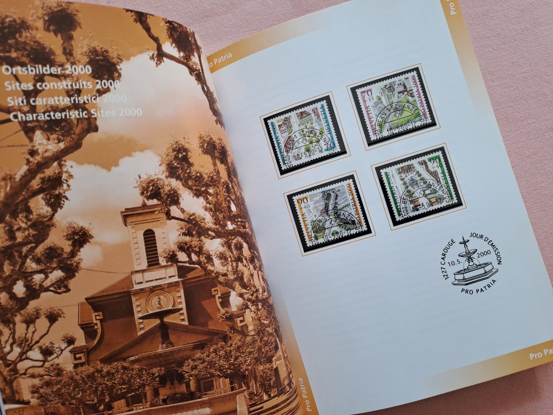 Tutti i francobolli: original Jahrbuch Briefmarken CH Post 2000 Halbmondstempel – Usato da Ostermundigen venduto da pedru8 4