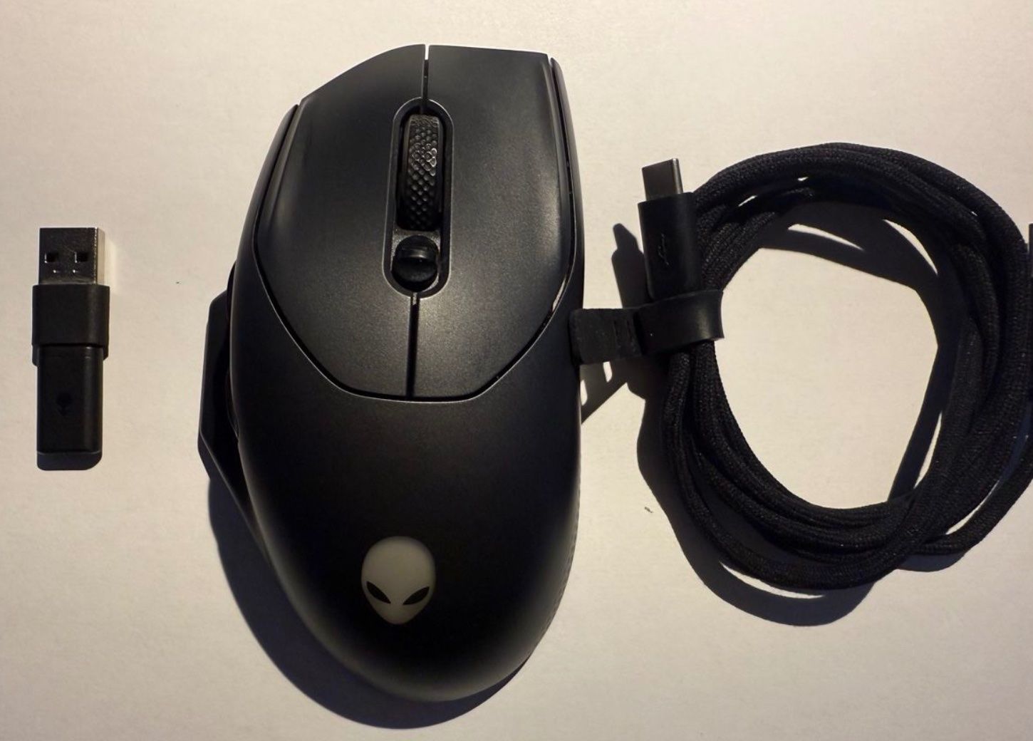 Dell Mouse: Dell Alienware Maus AW620M Fast neu! – Usato da Bülach venduto da lid_gx9n 1