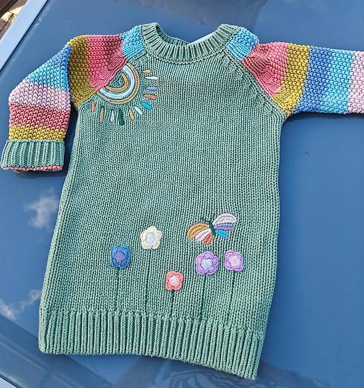 Maglioni & Felpe: Schöner Strickpullover/Röcklein Gr 92 – Usato da Liestal venduto da Robalani