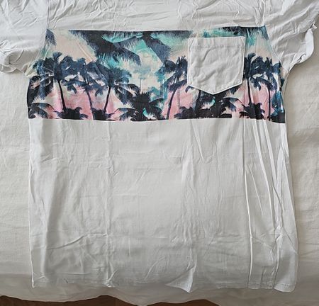 Sommerliches T-Shirt Grösse S Palmen Print