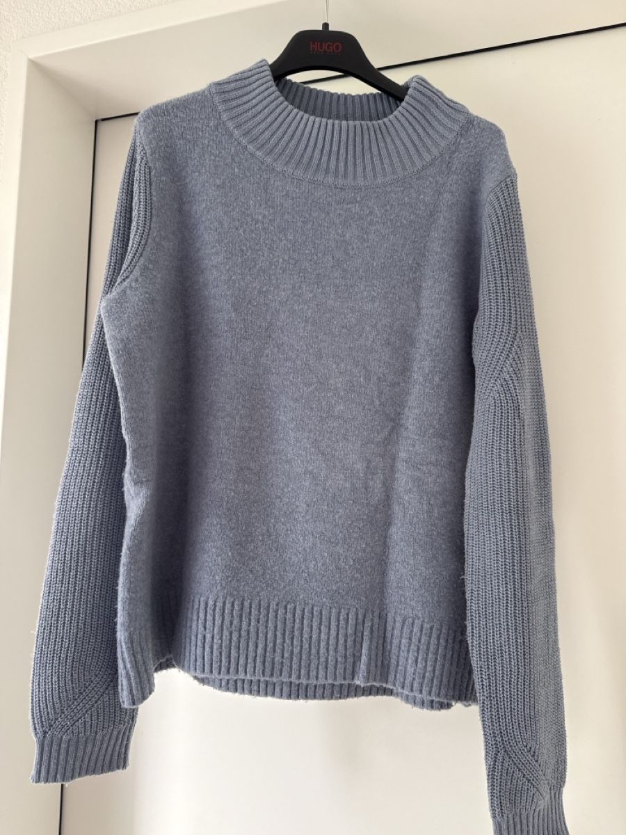 Opus Pullover & Sweatshirts: Damen Pullover PATTI Grösse 36 hellblau – Gebraucht aus Unterengstringen von spazzolo