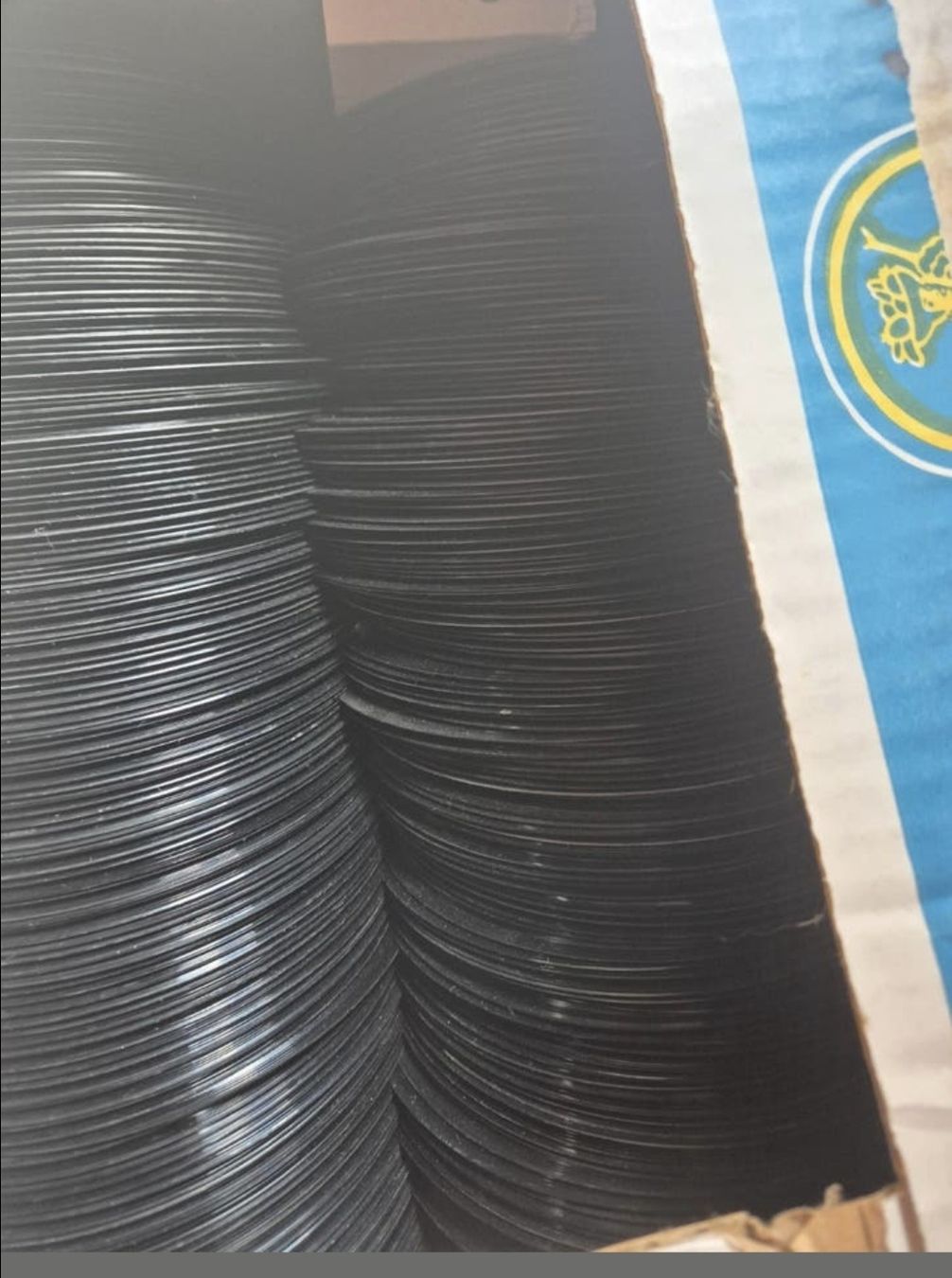 Dischi in vinile: Schallplatten Singles Sammlung – Usato da Grandval venduto da JeroenK 1