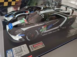 Carrera Digital 124 - Ford GT Race Car - 23916 - NEU & OVP
