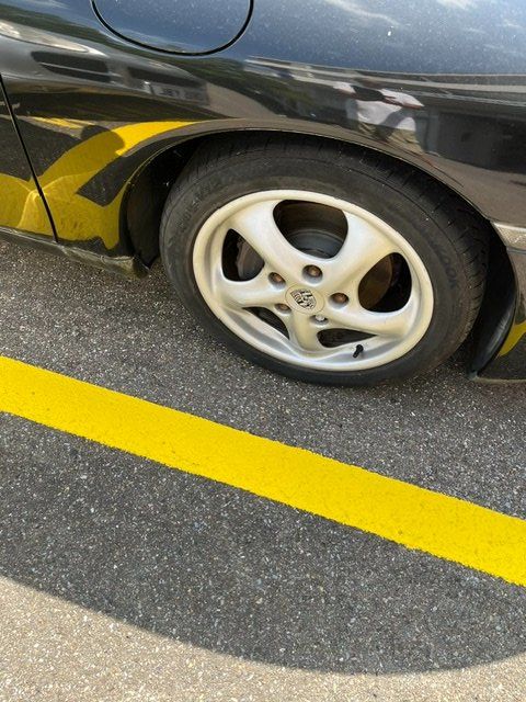 Porsche Autos: Porsche Boxster  defekt als Teileträger – Défectueux à Langnau am Albis par Horgeno3 2