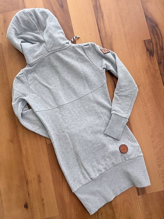 Naketano Pullover & Sweatshirts: Naketano Pulli/Kleid Gr. S grau – Gebraucht aus Dietlikon von Pmt_zh 1
