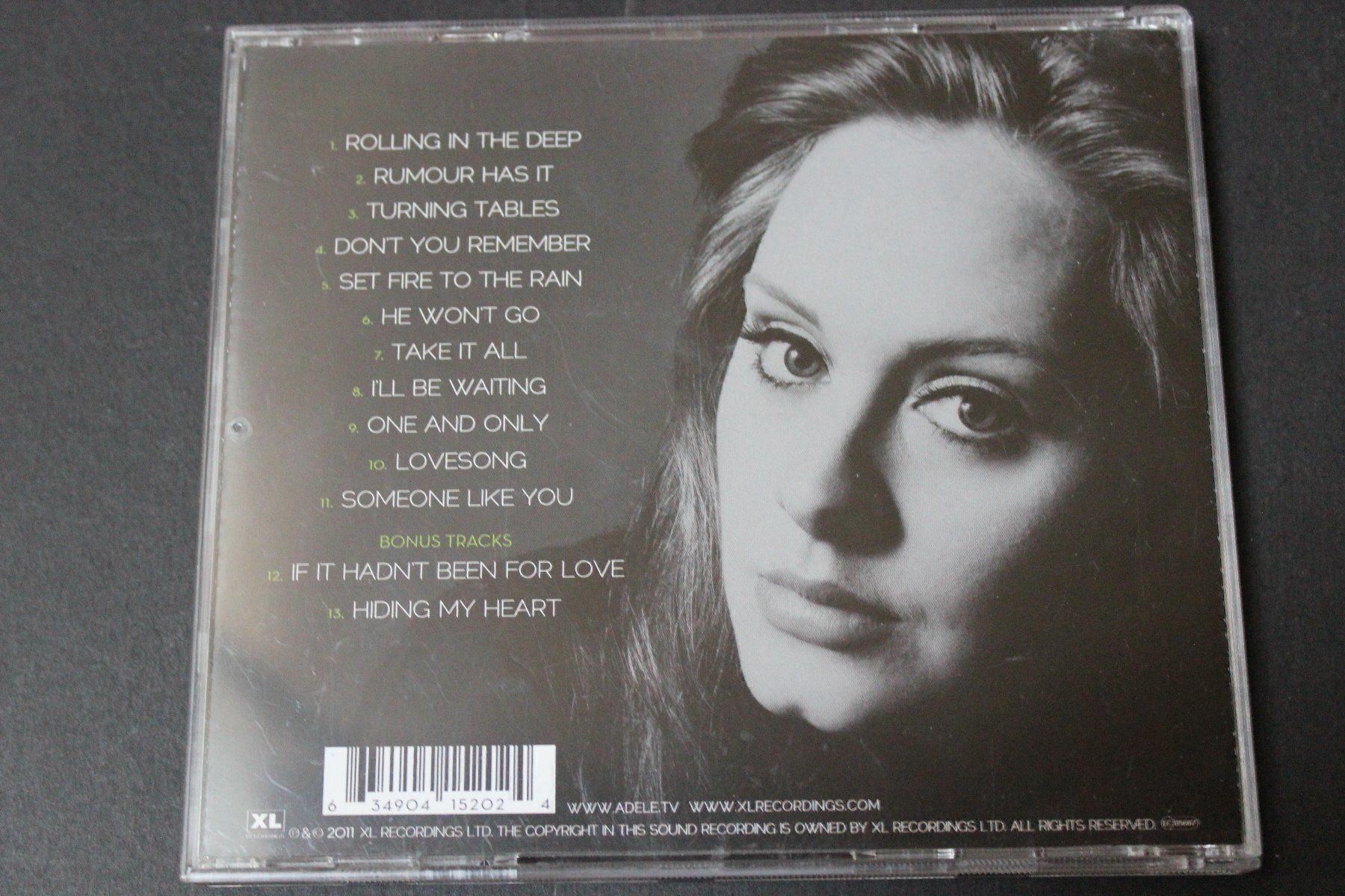 CD: ADELE - 21 (CD) 2011 mit "Someone like you" – Usato da Tübach venduto da JamesStone 2