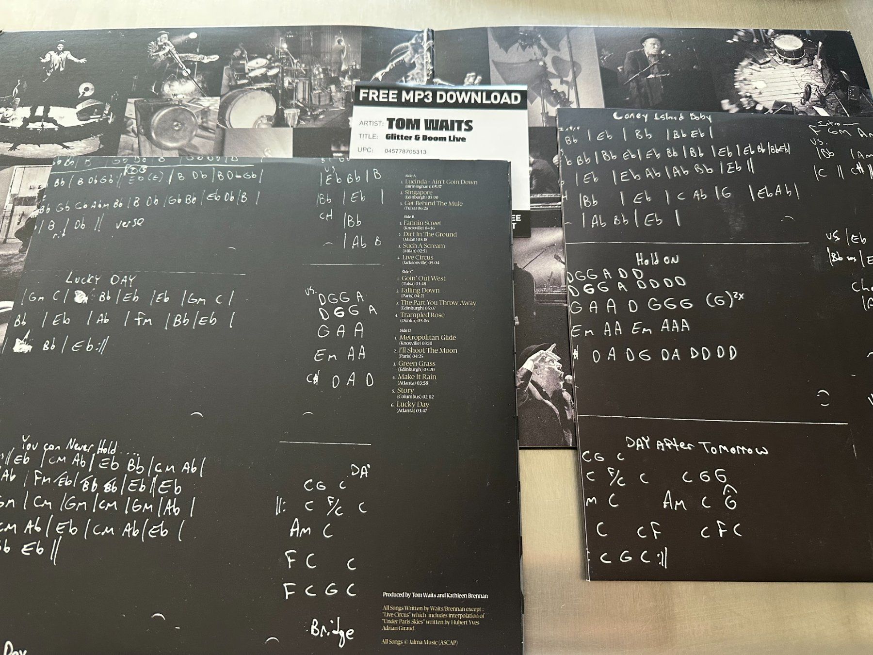 Dischi in vinile: TOM WAITS 2LPS GLITTER & DOOM LIVE – Nuovo (secondo la descrizione) da Sion venduto da jaipur1401 5
