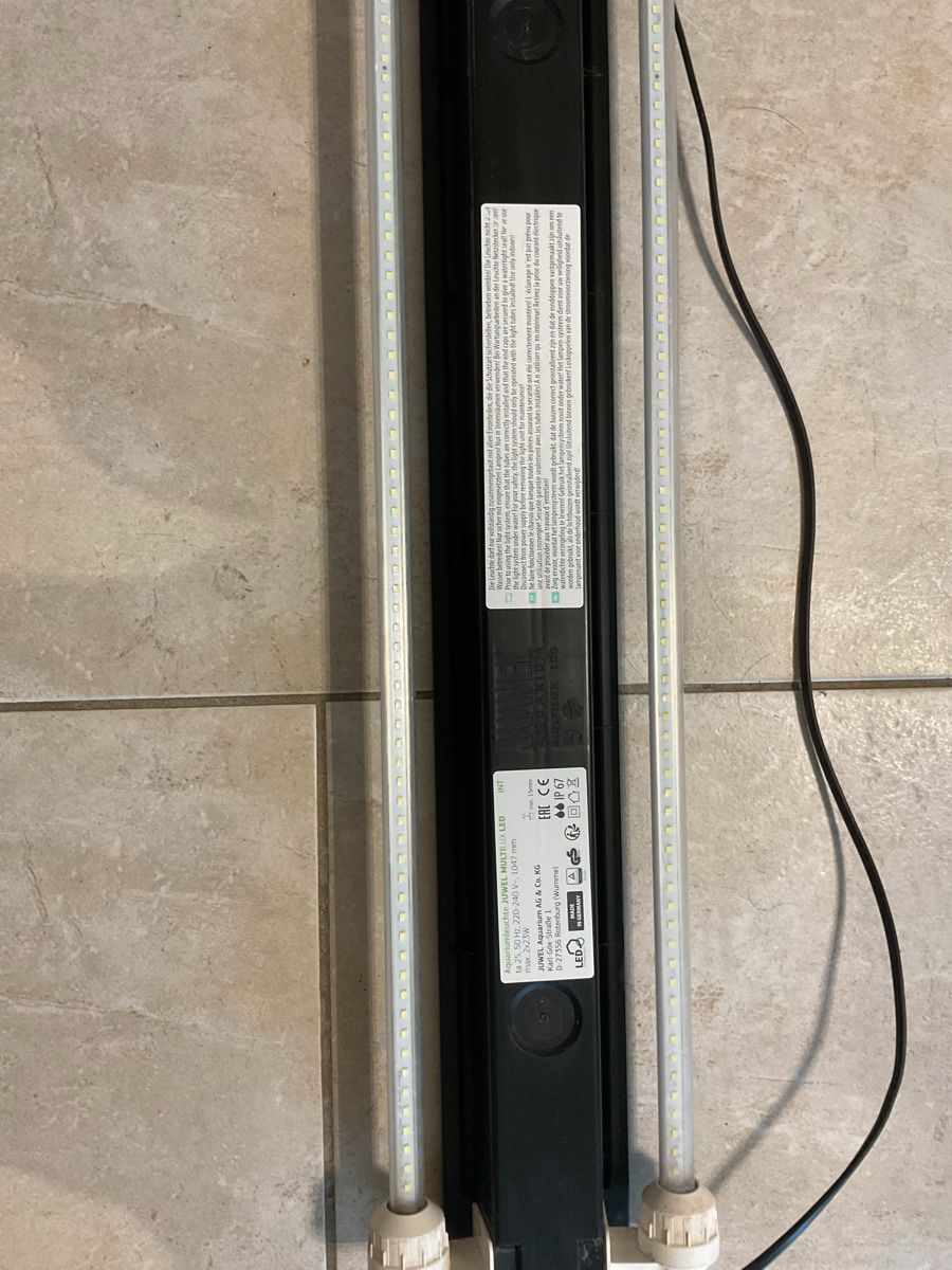 Lampade: Juwel Multi Lux LED Einsatzleuchte Aquarium, Top Zustand – Usato da Balterswil venduto da oal_r7cp 2