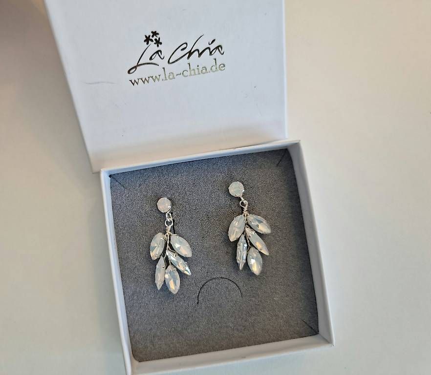 Orecchini pendenti & Orecchini a lobo: La Chia Ohrringe + Haarschmuck "Mia" Set – Nuovo (secondo la descrizione) da Triesenberg venduto da mbli2024 1